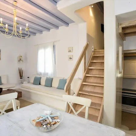 Holiday home Blue Daisy House, Ornos, By Myconbay Mykonos *
