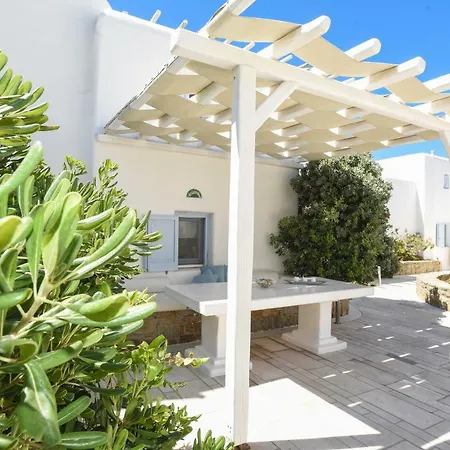 Holiday home Blue Daisy House, Ornos, By Myconbay Mykonos