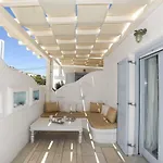 Holiday home Blue Daisy House, Ornos, By Myconbay Mykonos *