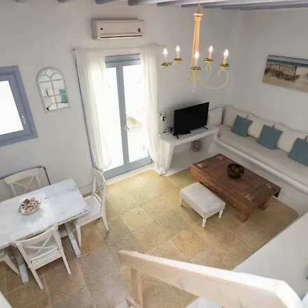Holiday home Blue Daisy House, Ornos, By Myconbay Mykonos